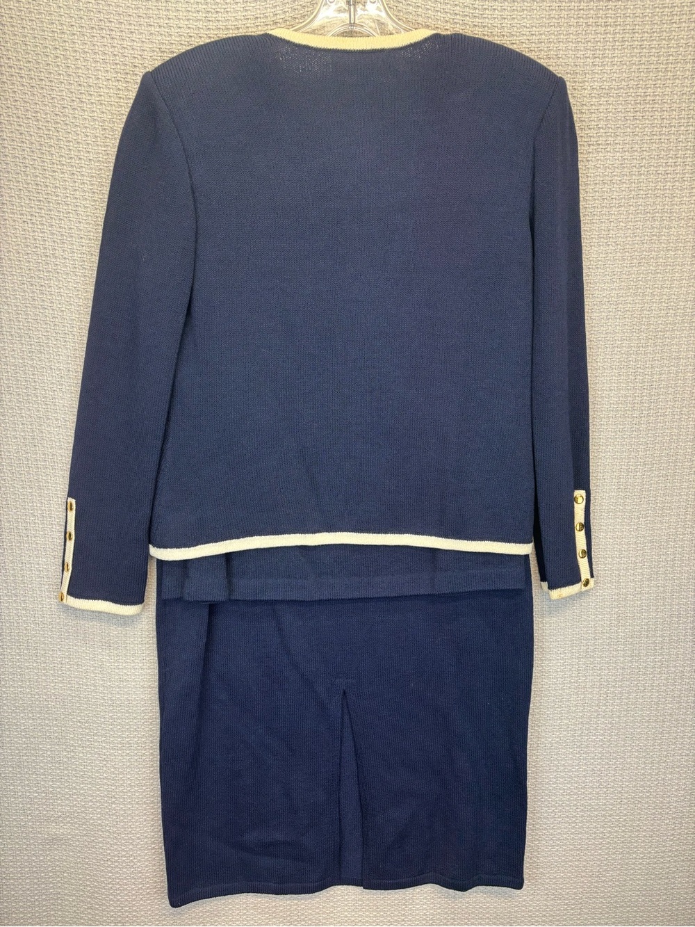 Vintage St John Navy Blue Skirt Suit Set Sz 4 Nautical Old Money Gold Buttons - Picture 7 of 16
